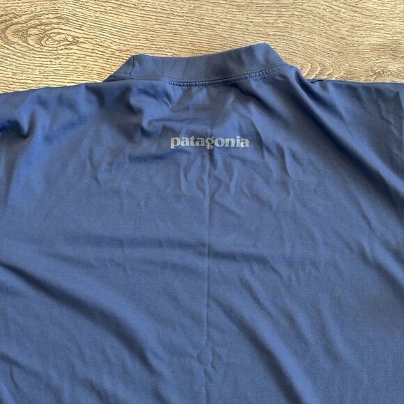 Patagonia Short Sleeve Shirt Mens Medium Blue Athletic Hiking Outdoors - Picture 8 of 8